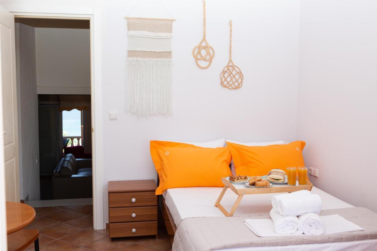 Pampas Seafront Villa, 6 Bedrooms, North Evvoia Kanatádhika Екстериор снимка