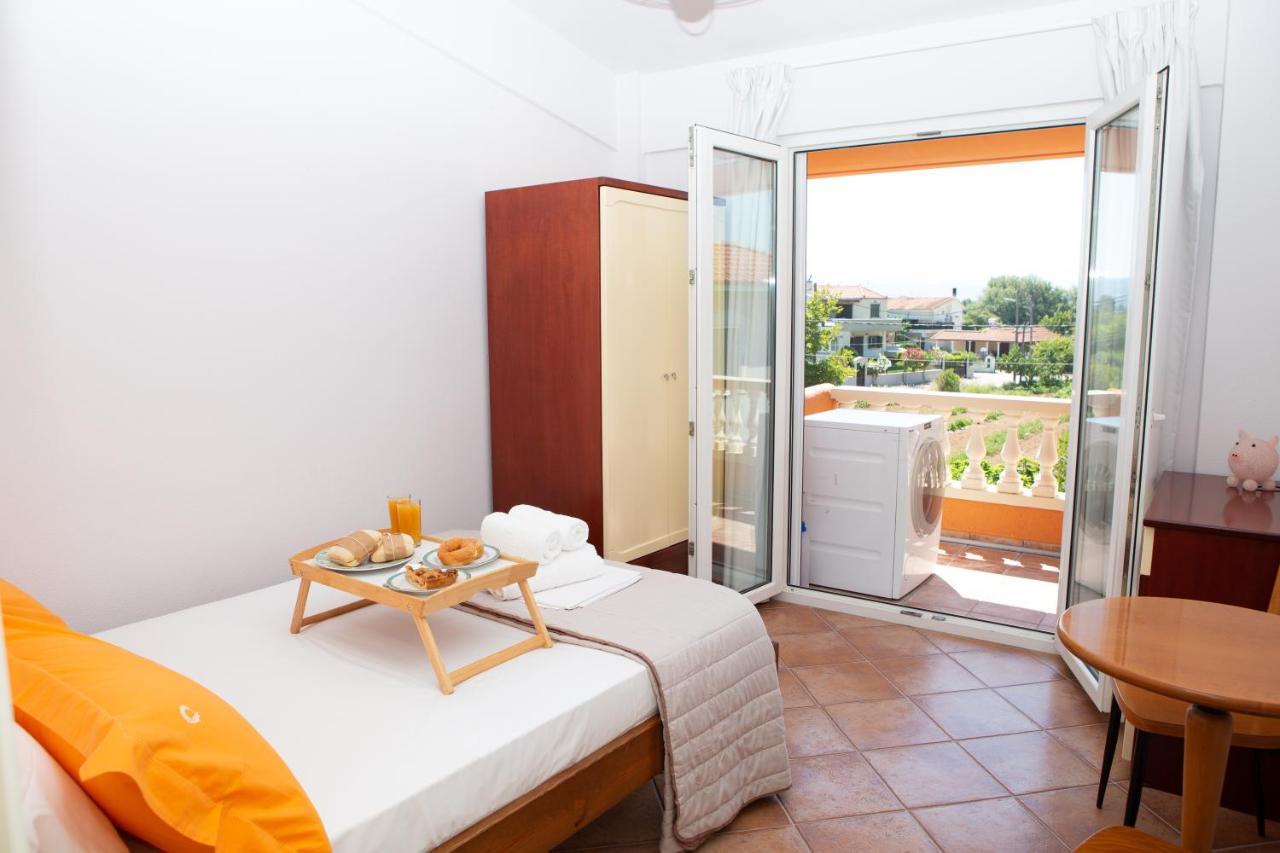Pampas Seafront Villa, 6 Bedrooms, North Evvoia Kanatádhika Екстериор снимка