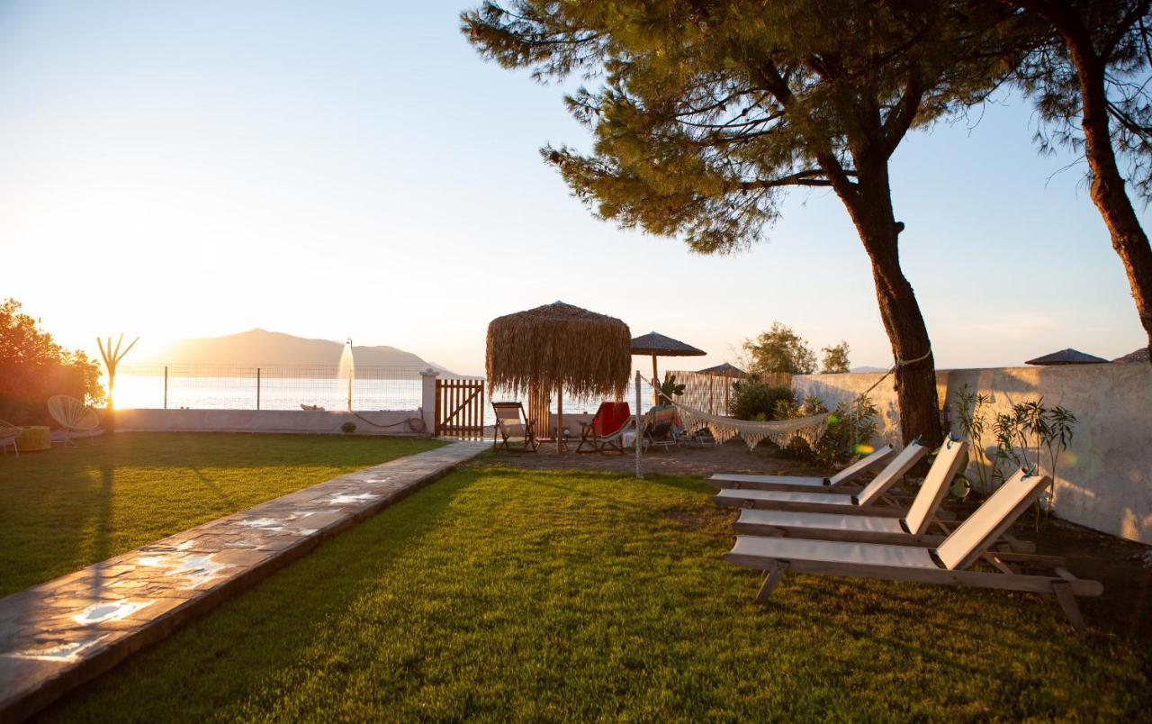 Pampas Seafront Villa, 6 Bedrooms, North Evvoia Kanatádhika Екстериор снимка