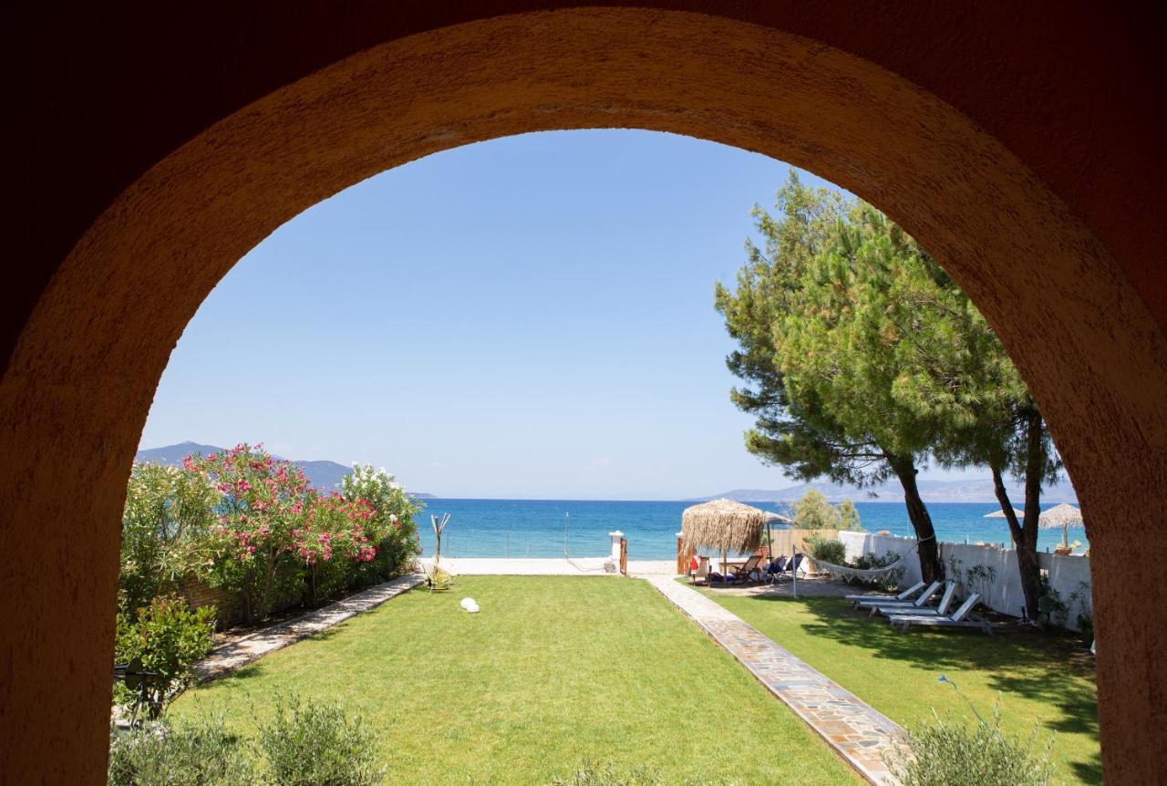 Pampas Seafront Villa, 6 Bedrooms, North Evvoia Kanatádhika Екстериор снимка