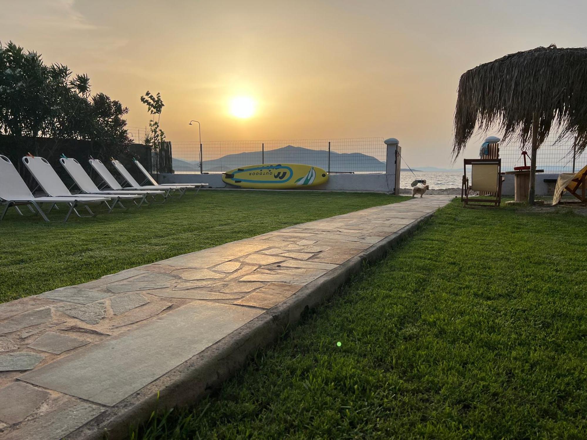 Pampas Seafront Villa, 6 Bedrooms, North Evvoia Kanatádhika Екстериор снимка